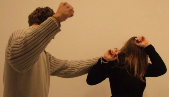 A sürgősségire juttatta osztálytársnőjét egy agresszív ötödikes Hunyad megyében