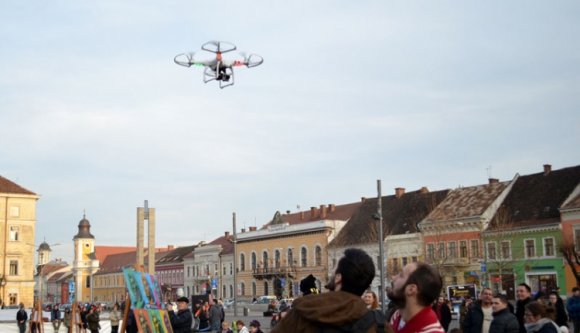 Repülős petíció a drónokért