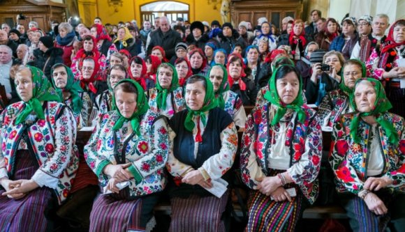 Történelmet írtak Bákóban: megtartották az első magyar nyelvű misét