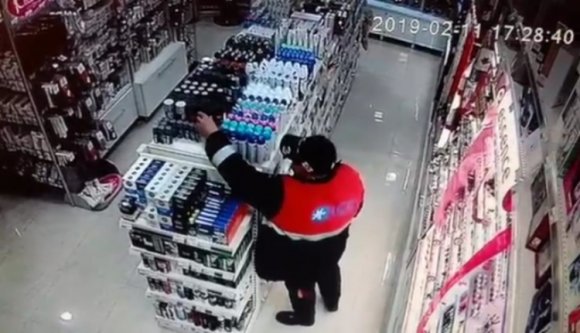 Igazi tolvajnak bizonyult az álmentős (VIDEÓval)