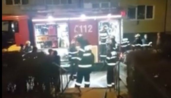 Szomorú vasárnap: porig égett egy lakás Kolozsváron (VIDEÓval)