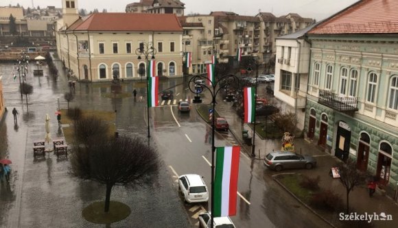 Érvénytelenítette a bíróság a Sepsiszentgyörgy felszalagozása miatt kirótt bírságot