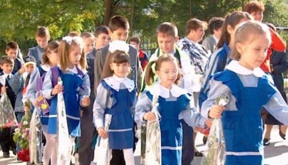 Újabb zseniális ötlettel mentené meg a diákságot a reformer tanügyminiszter