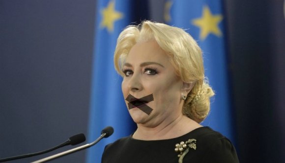 A román miniszterelnök asszonyon már a papírkák sem segítenek (VIDEÓval)