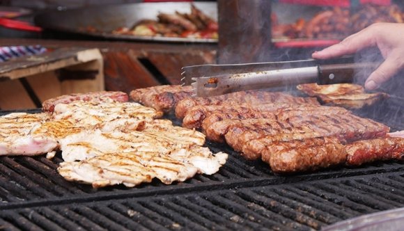 Ha mostanában miccshúst vásárolt Maros megyében, ne egye meg!