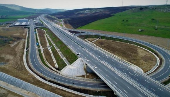 Ha így haladunk, unokáink sem fogják látni a Déli-Kárpátokat átszelő autópályát