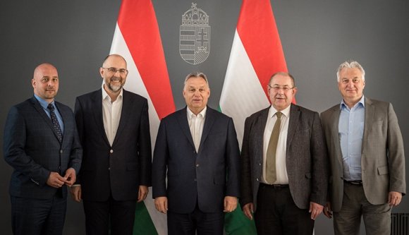 Orbán Viktorral kampányol májusban az RMDSZ