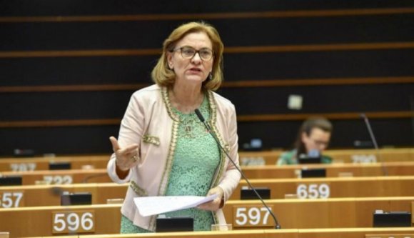 Megvan a hét aranyköpése: új országot „fedezett fel” egy fantáziadús román EP-képviselő