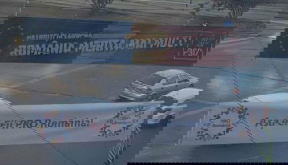 Úgy megtrollkodta Ponta exkormányfő a PSD kampányát, hogy egy ország röhög