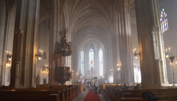 Miért vallásosabbak az erdélyi magyarok, mint a románok?