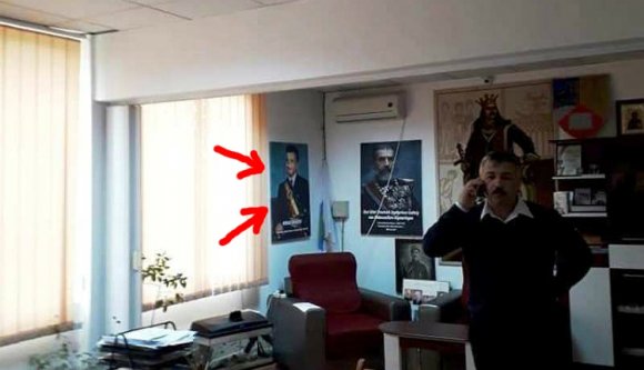 Jobb volt Ceaușescu idejében? Akkor nosza, idézzük meg a Kárpátok Géniuszát!