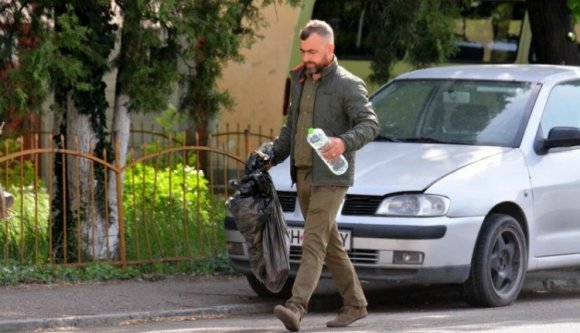 Bárányhússal és pálinkával járultak földesuraik feletteseik elé az erdészek az ortodox húsvét előtt