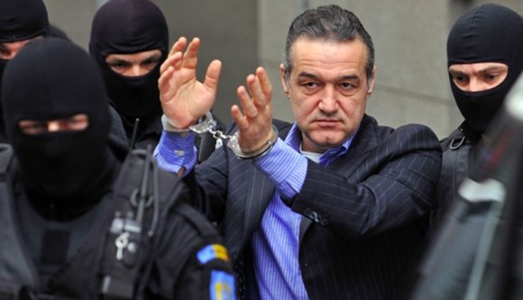 Szabadlábra helyezték Gigi Becalit