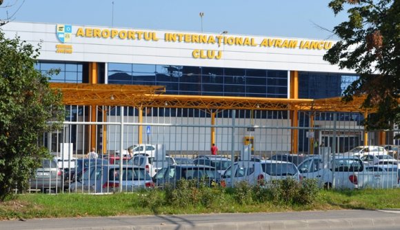 Biztonsági „rés” a kolozsvári reptéren: épp hogy nem verték meg az alkalmazottak a vezetőséget