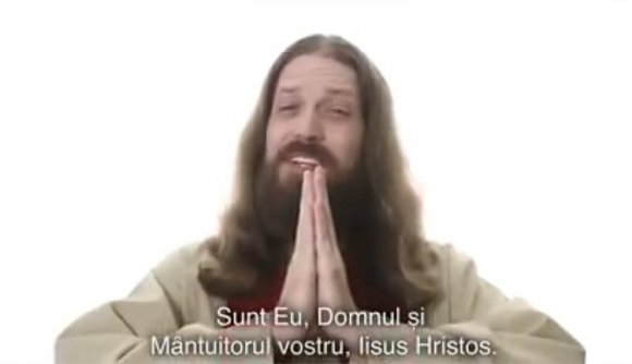Jézus is beszáll a kampányba! Tökéletes angol kiejtéssel küldi szavazni a románokat