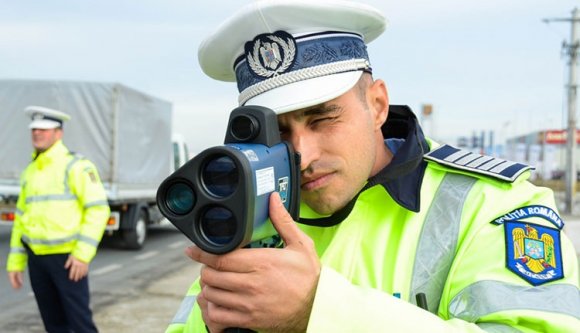 Tilos dugiban radarozva büntetni a gyorshajtókat