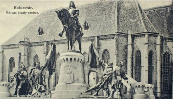 Szeparatista jelkép Budapesten a kolozsvári Mátyás-szobor
