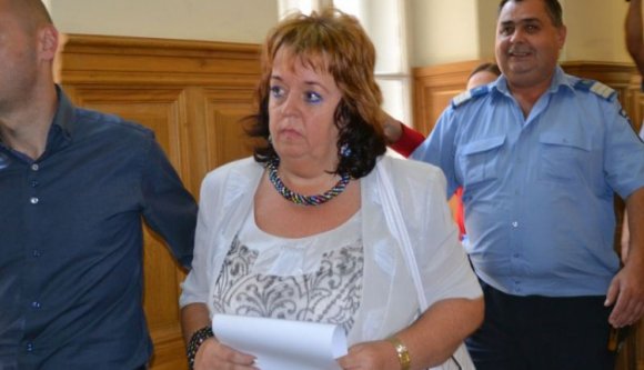 Elkészült a vádirat Péter Tünde ellen