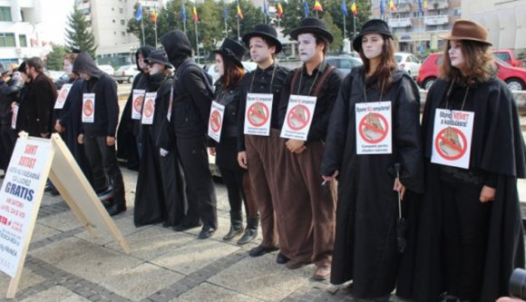 Megkapják augusztusi fizetésüket a színészek