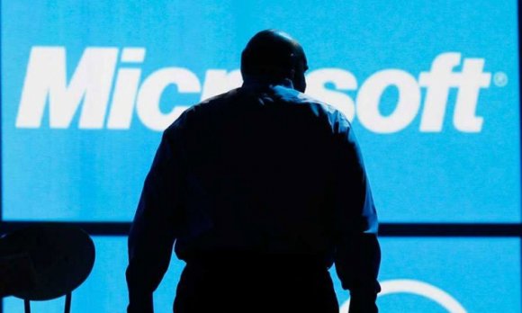 Microsoft-botrány: 9 volt minisztert gyanúsít a DNA