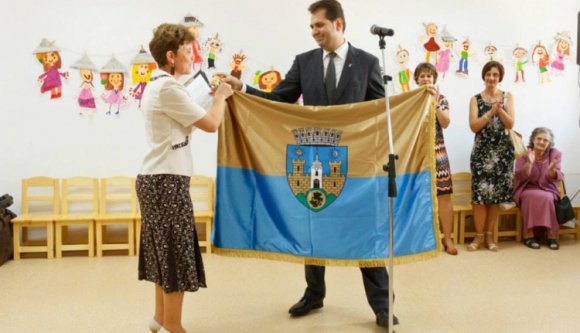 Törvénytelen Sepsiszentgyörgy zászlaja