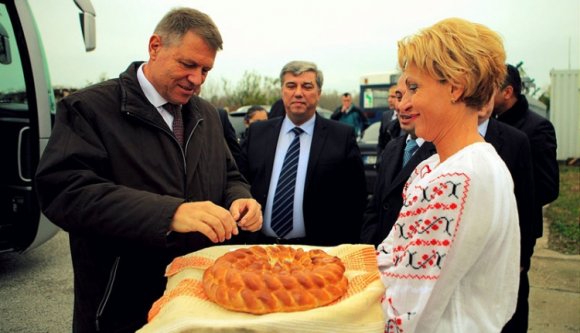 Johannis nem kéri, de számít rá