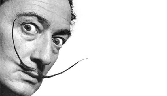 Idén ősszel is trendi a bajusz