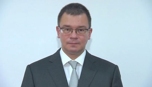 Magyarul is kampányolnak Iohannisnak