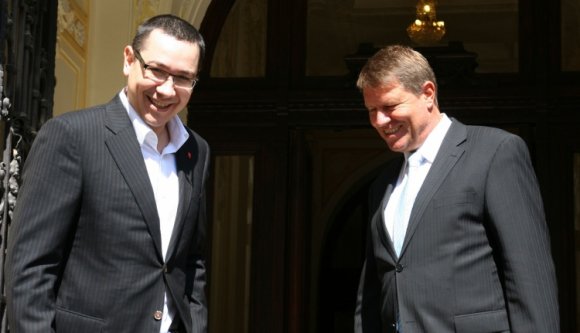 Johannis: fej-fej melletti a támogatottságunk Pontával