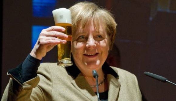 Angela Merkel üzenete Johannisnak