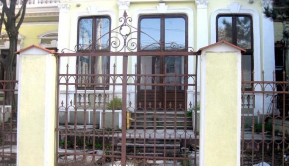 Parlagon hagyta az RMDSZ Ady szerelmének egykori ingatlanát