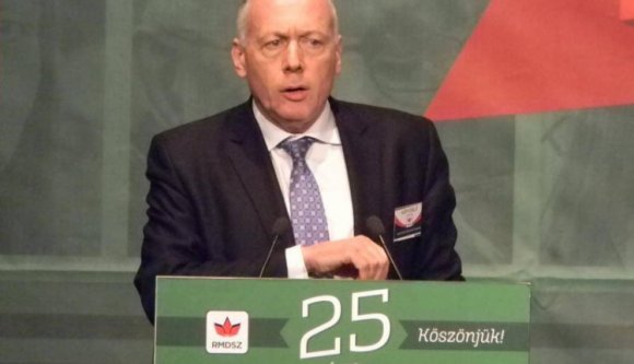 Megvonhatják Borbély László mentelmi jogát is