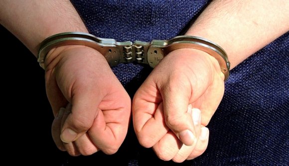 Gyermekpornó miatt tartóztattak le egy Bihar megyei tanárt