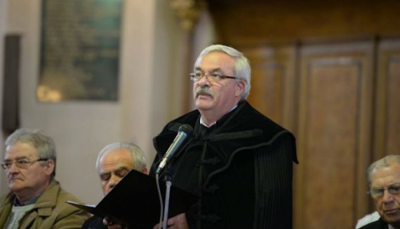 Kató Béla lemondott volna, de nem hagyták