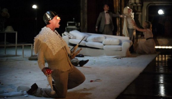 Minden esendő és elesendő