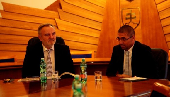 Ez még nem volt: gazdasági kérdés a megmaradásunk