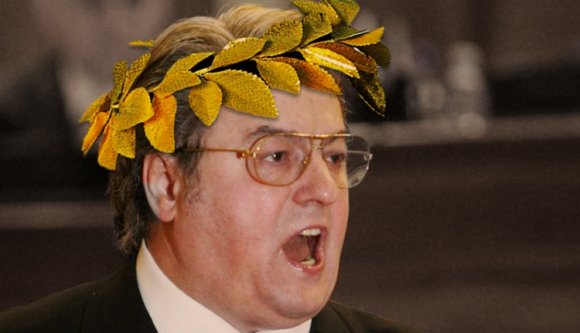 „Hitler kretén unokája”: Vadim Tudor megverselte Johannist