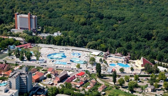 Nagyvárad teret hódít