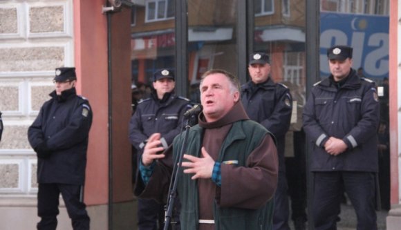 Böjte: Romániának árt a magyarokat nem tisztelő román