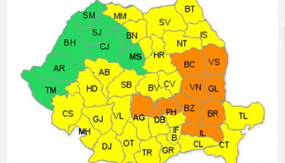 Egyre színesebb a havazás: sárga után most narancssárga