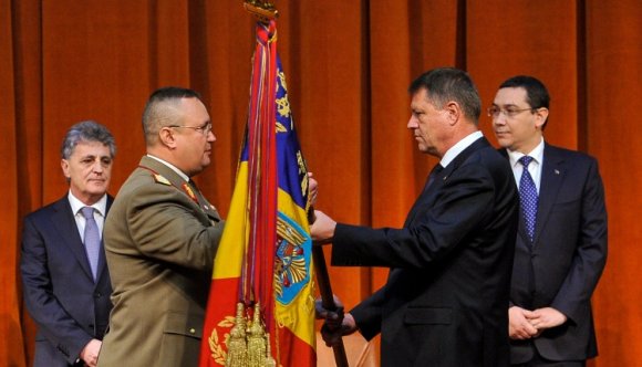 Johannis több pénzt adna a hadseregnek