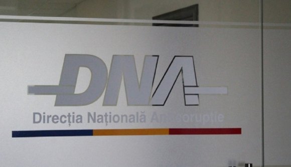 Házkutatást végzett a DNA a belügyminisztériumnál