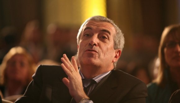 Tăriceanu a Fideszt antiszemitázza