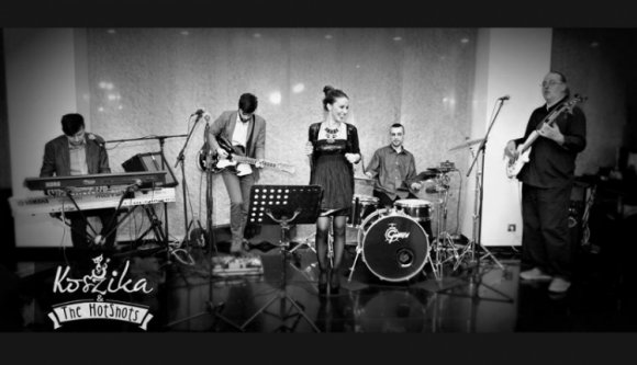 Koszika & The HotShots: boszorkánykonyha a színpadon