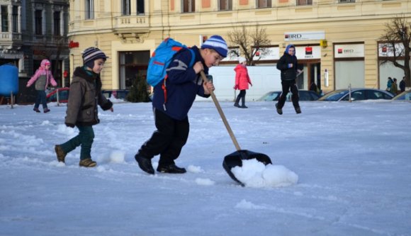 Így olvadt el a korcsolyapálya