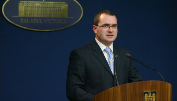 Lehallgatták és megfigyelték Korodit