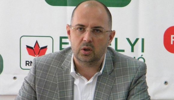 România Liberă: kormányra lépésről tárgyalhat az RMDSZ és a PNL