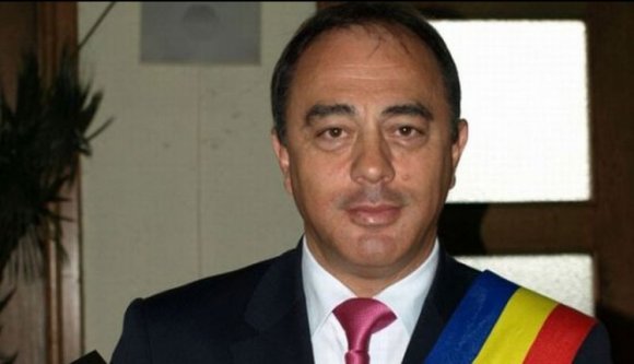 Dorin Florea: mindenki ünnepeljen a saját településén!