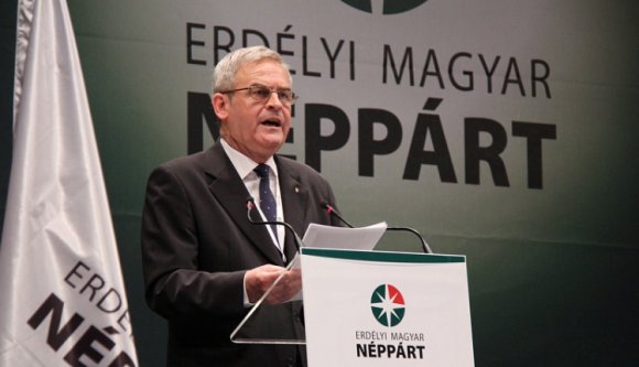 Magyar színekben