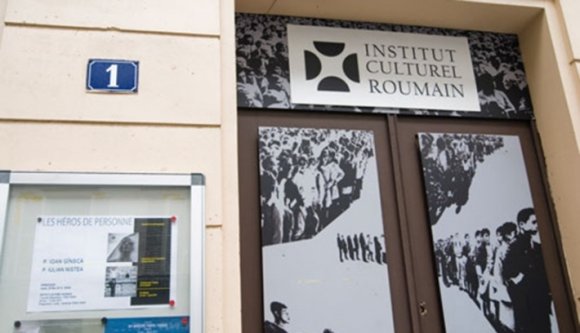 Menesztették a „címkéző” igazgatónőt a Román Kulturális Intézet éléről